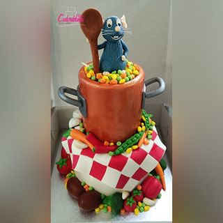 Dort ratatouille :-) #ratatouille #cukrarnaeliska #ratatouillecake